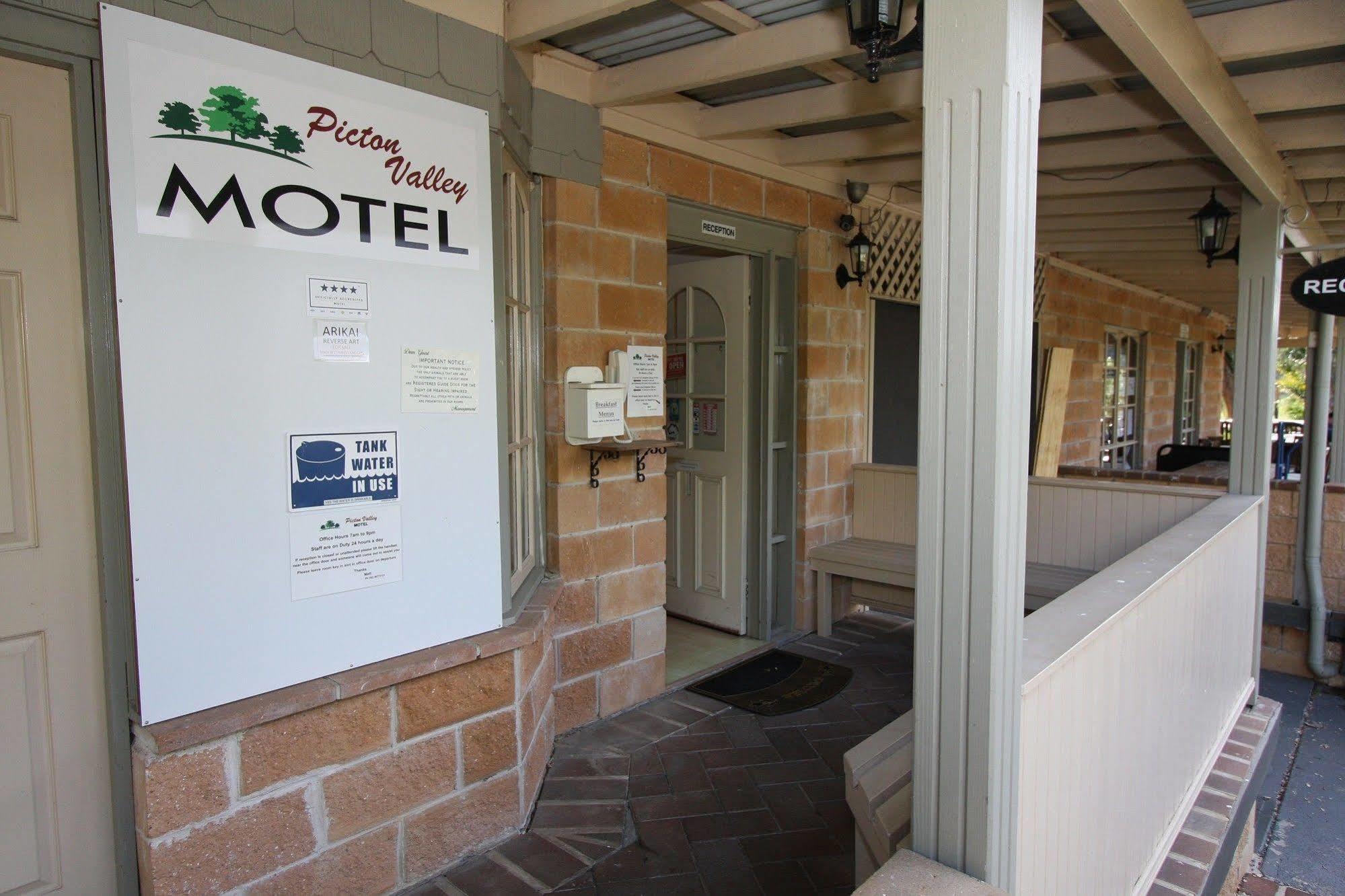 Picton Valley Motel Australia Екстер'єр фото