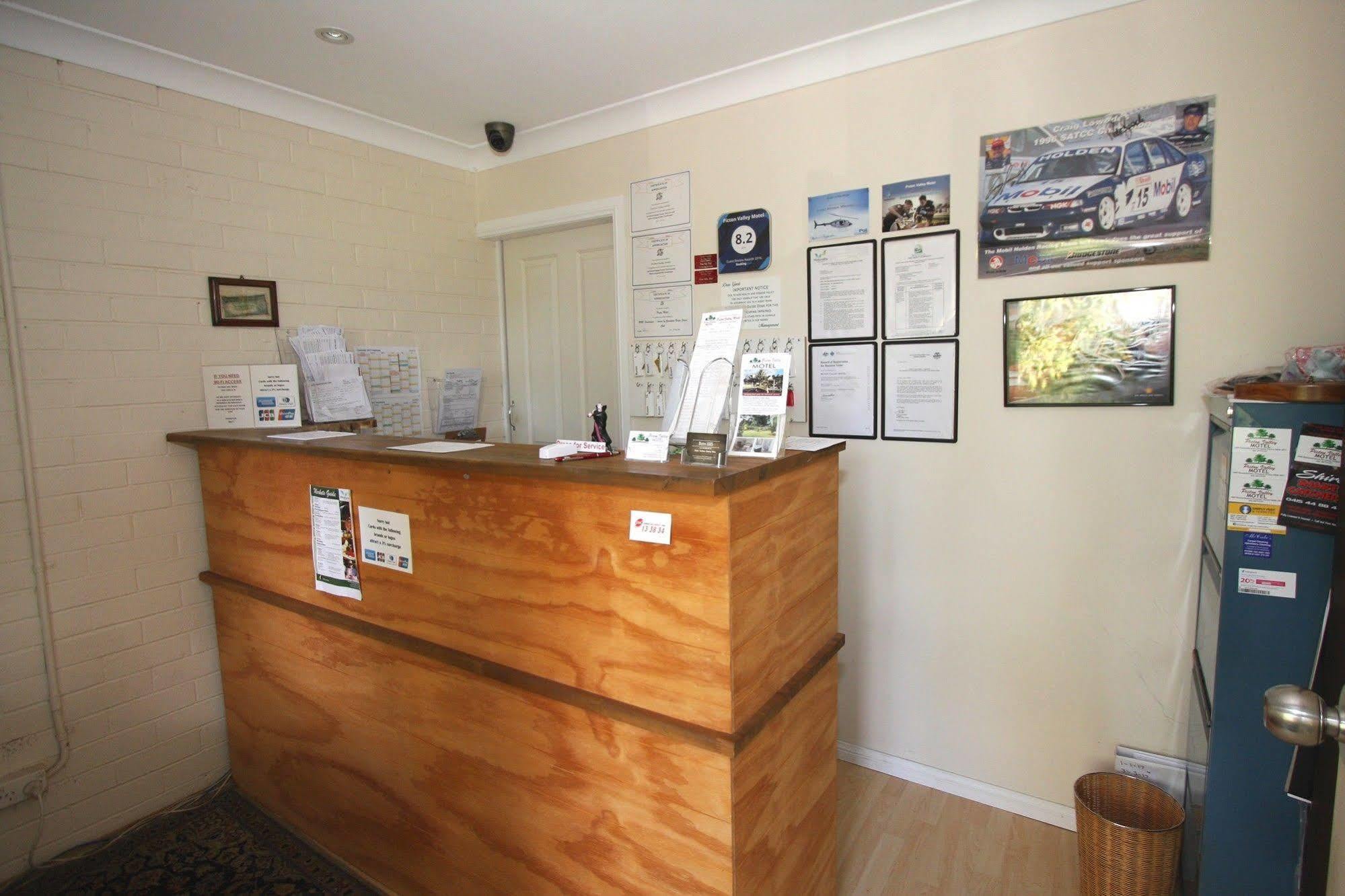 Picton Valley Motel Australia Екстер'єр фото